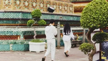 10 Thai Customs That Might Suprise You